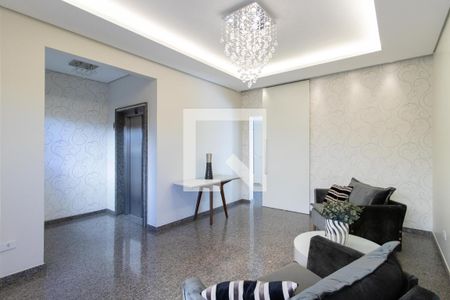 Apartamento à venda com 125m², 3 quartos e 2 vagas Apartamento à venda com 125m², 3 quartos e 2 vagasHall social