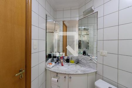 Apartamento à venda com 125m², 3 quartos e 2 vagas Apartamento à venda com 125m², 3 quartos e 2 vagasBanheiro do Quarto 1