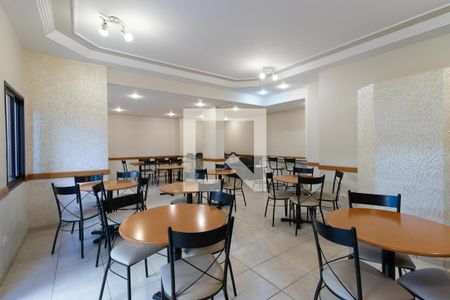 Apartamento à venda com 125m², 3 quartos e 2 vagas Apartamento à venda com 125m², 3 quartos e 2 vagasÁrea comum - Salão de festas