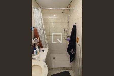 Apartamento à venda com 127m², 3 quartos e 2 vagas Apartamento à venda com 127m², 3 quartos e 2 vagasBanheiro 2