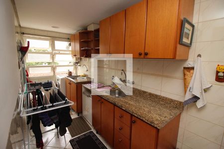 Apartamento à venda com 127m², 3 quartos e 2 vagas Apartamento à venda com 127m², 3 quartos e 2 vagasÁrea de Serviço