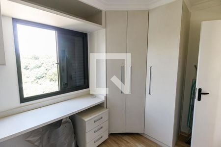 Apartamento para alugar com 76m², 3 quartos e 1 vagaQuarto 2 - Armários