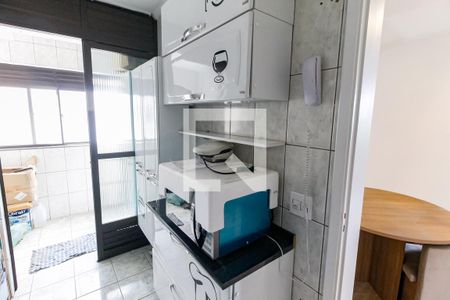 Apartamento para alugar com 76m², 3 quartos e 1 vagaCozinha - Armários