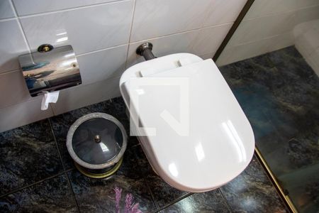 Casa à venda com 211m², 3 quartos e 2 vagas Casa à venda com 211m², 3 quartos e 2 vagasBanheiro 2