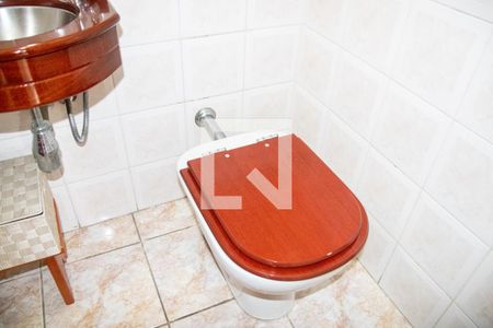 Casa à venda com 211m², 3 quartos e 2 vagas Casa à venda com 211m², 3 quartos e 2 vagasBanheiro 3