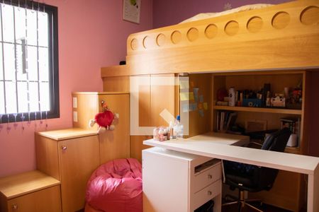 Casa à venda com 211m², 3 quartos e 2 vagas Casa à venda com 211m², 3 quartos e 2 vagasQuarto 3