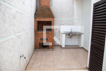 Casa à venda com 211m², 3 quartos e 2 vagas Casa à venda com 211m², 3 quartos e 2 vagasChurrasqueira