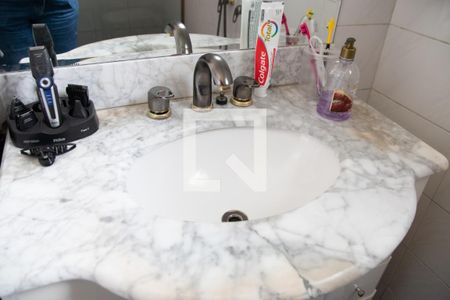 Casa à venda com 211m², 3 quartos e 2 vagas Casa à venda com 211m², 3 quartos e 2 vagasBanheiro do Quarto 1