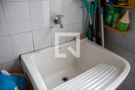 Casa à venda com 211m², 3 quartos e 2 vagas Casa à venda com 211m², 3 quartos e 2 vagasÁrea de Serviço