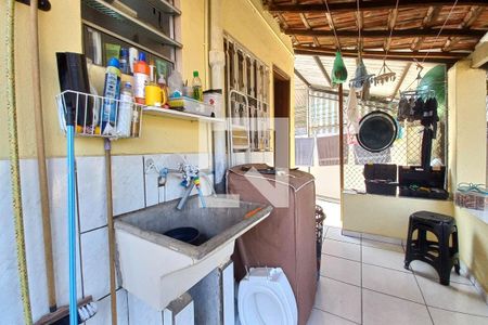 Casa à venda com 150m², 3 quartos e 1 vaga Casa à venda com 150m², 3 quartos e 1 vagaÁrea de Serviço