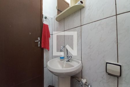 Casa à venda com 150m², 3 quartos e 1 vaga Casa à venda com 150m², 3 quartos e 1 vagaBanheiro