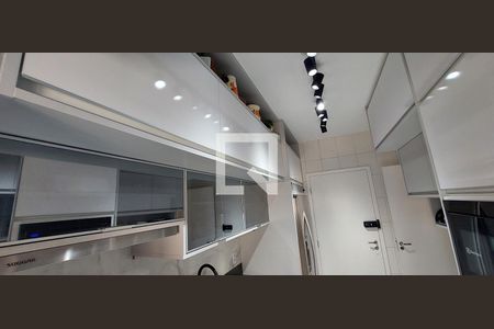 Apartamento à venda com 120m², 4 quartos e 2 vagas Apartamento à venda com 120m², 4 quartos e 2 vagasCozinha