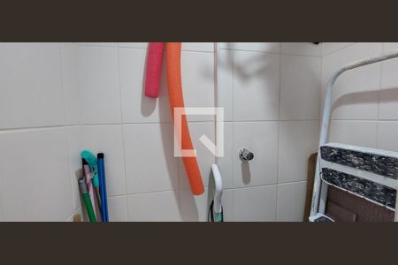 Apartamento à venda com 120m², 4 quartos e 2 vagas Apartamento à venda com 120m², 4 quartos e 2 vagasÁrea de Serviço