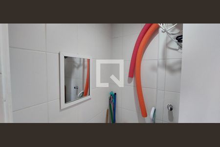 Apartamento à venda com 120m², 4 quartos e 2 vagas Apartamento à venda com 120m², 4 quartos e 2 vagasÁrea de Serviço