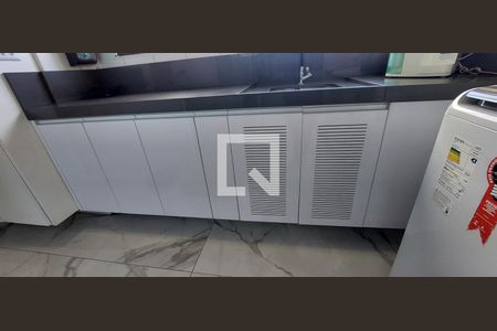 Apartamento à venda com 120m², 4 quartos e 2 vagas Apartamento à venda com 120m², 4 quartos e 2 vagasCozinha