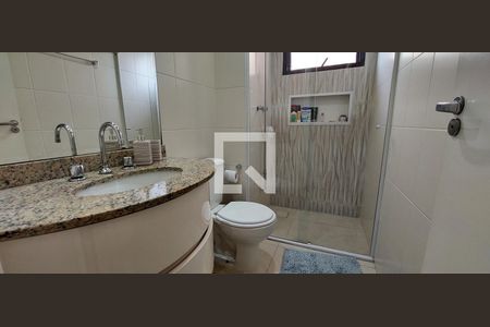 Apartamento à venda com 120m², 4 quartos e 2 vagas Apartamento à venda com 120m², 4 quartos e 2 vagasBanheiro