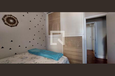 Apartamento à venda com 120m², 4 quartos e 2 vagas Apartamento à venda com 120m², 4 quartos e 2 vagasQuarto 2