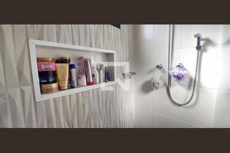 Apartamento à venda com 120m², 4 quartos e 2 vagas Apartamento à venda com 120m², 4 quartos e 2 vagasBanheiro