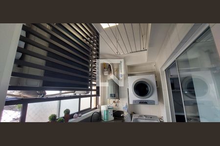 Apartamento à venda com 120m², 4 quartos e 2 vagas Apartamento à venda com 120m², 4 quartos e 2 vagasCozinha