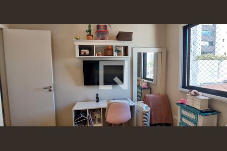 Apartamento à venda com 120m², 4 quartos e 2 vagas Apartamento à venda com 120m², 4 quartos e 2 vagasQuarto 2