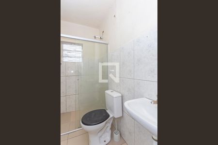 Banheiro de casa à venda com 1 quarto, 80m² em Vila das Mercês, São Paulo