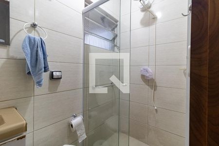 Casa à venda com 240m², 3 quartos e 2 vagas Casa à venda com 240m², 3 quartos e 2 vagasBanheiro da Edícula