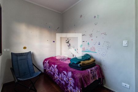Casa à venda com 240m², 3 quartos e 2 vagas Casa à venda com 240m², 3 quartos e 2 vagasQuarto 2