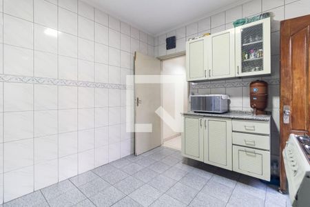 Casa à venda com 240m², 3 quartos e 2 vagas Casa à venda com 240m², 3 quartos e 2 vagasCozinha