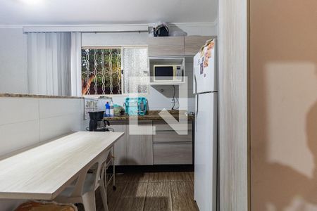 Casa à venda com 240m², 3 quartos e 2 vagas Casa à venda com 240m², 3 quartos e 2 vagasCozinha da Edícula