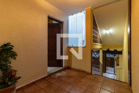 Casa à venda com 240m², 3 quartos e 2 vagas Casa à venda com 240m², 3 quartos e 2 vagasHall de Entrada