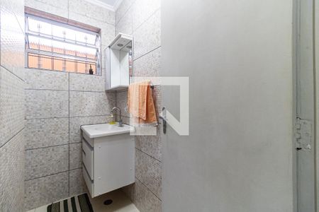 Casa à venda com 240m², 3 quartos e 2 vagas Casa à venda com 240m², 3 quartos e 2 vagasLavabo