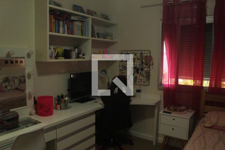 Apartamento à venda com 136m², 4 quartos e 3 vagasQuarto 2