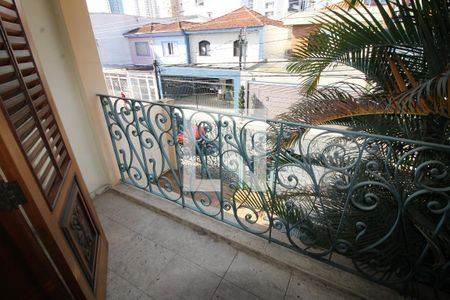 Casa à venda com 235m², 3 quartos e 3 vagasVaranda