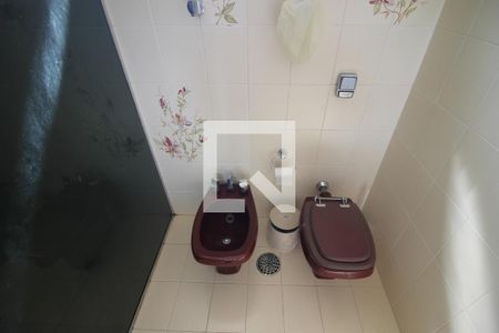 Casa à venda com 235m², 3 quartos e 3 vagasBanheiro