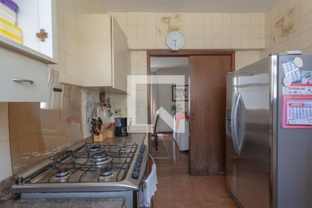 Apartamento à venda com 251m², 4 quartos e 3 vagas Apartamento à venda com 251m², 4 quartos e 3 vagasCozinha