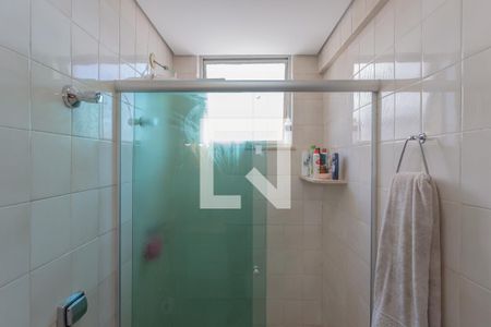 Apartamento à venda com 251m², 4 quartos e 3 vagas Apartamento à venda com 251m², 4 quartos e 3 vagasBanheiro da Suíte