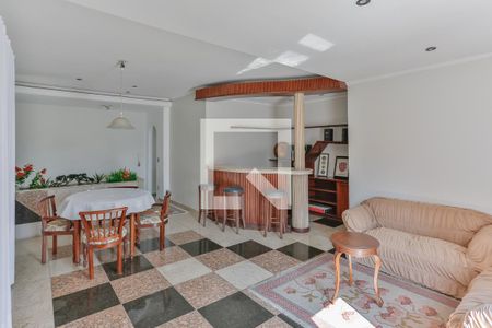 Apartamento à venda com 251m², 4 quartos e 3 vagas Apartamento à venda com 251m², 4 quartos e 3 vagasSala 2