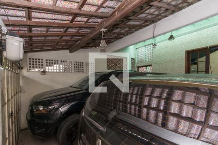 Casa à venda com 49m², 1 quarto e 2 vagas Casa à venda com 49m², 1 quarto e 2 vagasGaragem