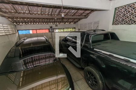 Casa à venda com 49m², 1 quarto e 2 vagas Casa à venda com 49m², 1 quarto e 2 vagasGaragem