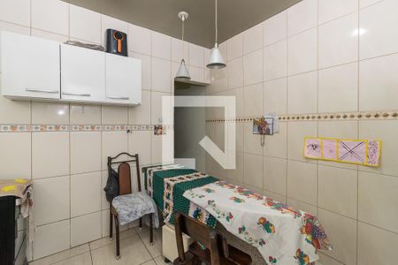 Casa à venda com 49m², 1 quarto e 2 vagas Casa à venda com 49m², 1 quarto e 2 vagasCozinha