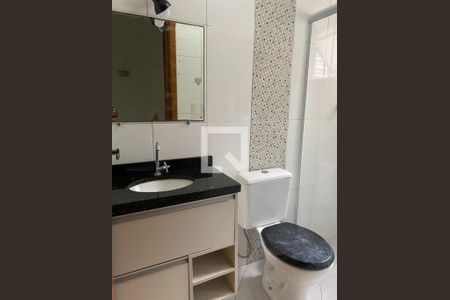 Casa à venda com 65m², 2 quartos e 1 vaga