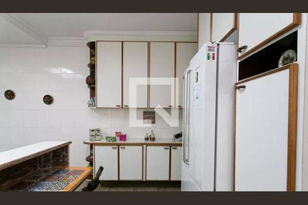 Casa à venda com 150m², 4 quartos e 2 vagas