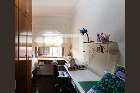 Casa à venda com 150m², 4 quartos e 2 vagas