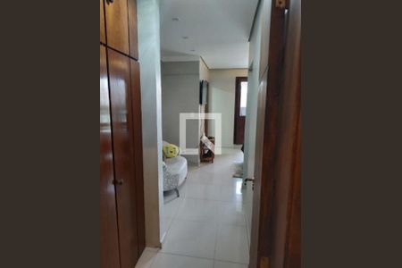 Casa à venda com 250m², 3 quartos e 1 vaga