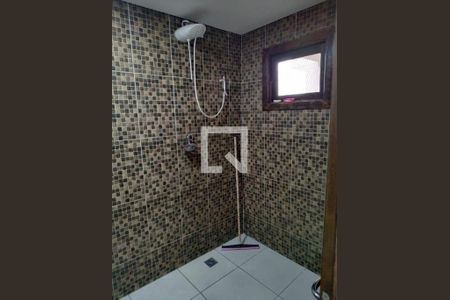 Casa à venda com 250m², 3 quartos e 1 vaga