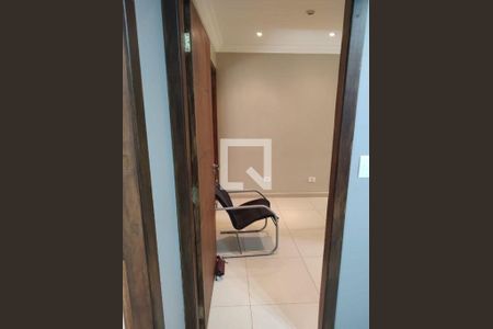 Casa à venda com 250m², 3 quartos e 1 vaga