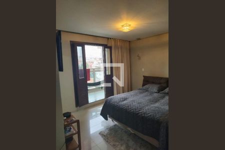Casa à venda com 250m², 3 quartos e 1 vaga