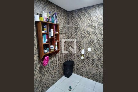 Casa à venda com 250m², 3 quartos e 1 vaga