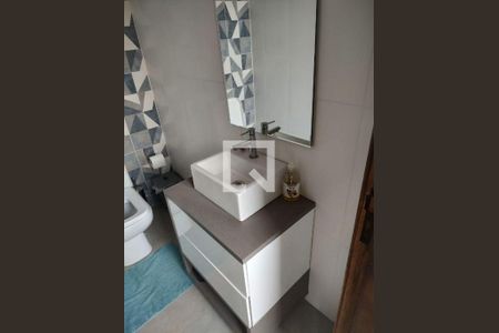 Casa à venda com 250m², 3 quartos e 1 vaga