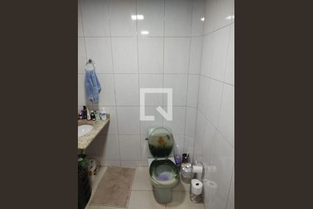 Casa à venda com 250m², 3 quartos e 1 vaga